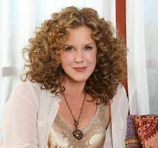 You can't try on different hairstyles like a. 51 Awesome Curly Hairstyles For Women Over 50