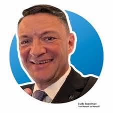 Lisa Steinhoff's Instagram, Twitter & Facebook