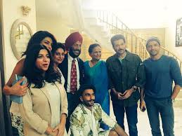 Milkha singh family, relatives and other relations. Milkha Singh Hosts Cast Of Dil Dhadakne Do Rediff Sports