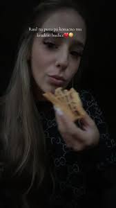 Eelen Vanjirek Pjesma