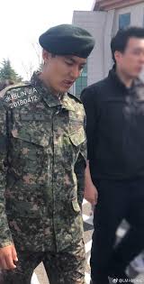 Check it out!while he was serving his civil duty at a government agency, he frequently wore a mask, but fans could still recognize him.now, he has a new look! Lee Min Ho Graduated From Military Training Lee Min Ho My Everything