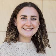 Isabelle Langley's Instagram, Twitter & Facebook