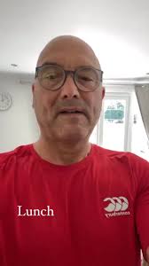 Delicious Lunch Ideas: Sirloin Steak, Artichokes, and Fresh Bread