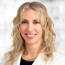 Amelia Eaton's Instagram, Twitter & Facebook