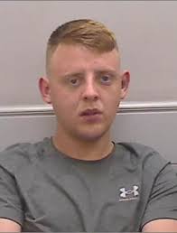 Murderer serving life imprisonment for knifing his girlfriend to death goes 