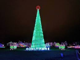 12 Ways To Celebrate The Holidays In Minnesota Explore Minnesota Holiday Lights Display Holiday Holiday Festival