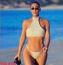 Kim Kardashyan Zasvetila Intimnuyu Zonu Foto
