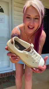 I swear it's turning into a weekly thing, no one believes me that thes...