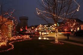 Picktown Lights We Never Miss It About 22 Houses Computer Controlled Animated Musical Syn Christmas House Lights Holiday Lights Display Christmas Lights