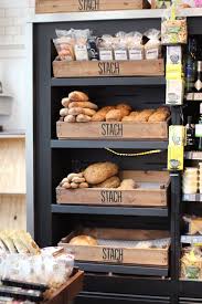 Meuble Grignotage Bar Interieur De Boulangerie Boulangerie Magasin Design De Boulangerie