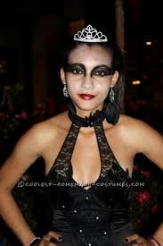 Nonton film black swan (2010) subtitle indonesia streaming movie download gratis online. Coolest Black Swan Halloween Costume