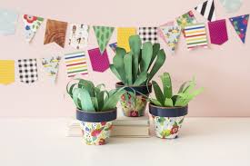 Make a fake cactus,home decor,paper craft,paper crafts,(origami) easy to decor any space,origami cactus tutorial,3d origami cactus tutorial,cactus diy,cactus diy room decor,diy cactus and succulent room decor,diy cactus party decor,diy cactus garden how to make 3d cactus | diy paper crafts. Scallop Paper And Burlap Banner With Free Templates