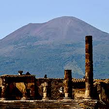 Seit einem ausbruch vor 25 000 jahren hat es größere eruptionen vor 22 500, 15 000, 11 400 und 8000 jahren gegeben. Ausflug Gruppenreise Kultur Und Geschichte In Suditalien Blue Soul E V