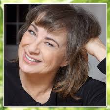 Mary Martello's Instagram, Twitter & Facebook