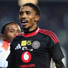 Orlando Pirates lads - Orlando Pirates winger Monnapule Saleng continues to  battle personal issues. #OrlandoPiratesLads🖤💚☠️ | Facebook