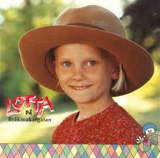 Mest kjent er hun kanskje for rollen som tante berg i filmene om «lotta» av astrid. Astrid Lindgren Lotta Pa Brakmakargatan 1993 Cd Discogs