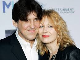 Nancy Wilson Files for Divorce from Cameron Crowe