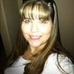 Lori Grattan's Instagram, Twitter & Facebook