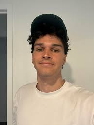 Hey guys, I'm Amy cairns local, I'm looking for work as a DISABILITY  SUPPORT worker, no experience as such, however am very passionate and very  willing to learn as much as possible..