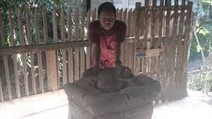 Maybe you would like to learn more about one of these? Legenda Batu Dara Muning Nanga Serawai Sintang Tribun Pontianak