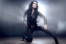 Die finnische band nightwish um keyboarder tuomas holopainen hat sich seit dem jahr 1996 an die. Rock Hard Nightwish Ex Sangerin Tarja Turunen Stellt Neue Solosingle Dead Promises Im Lyric Video Vor