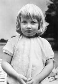 She was born into a high ranking and important british family. Photos Of Princess Diana S Childhood New Book About Diana S Life Remembering Diana A Life In Photographs