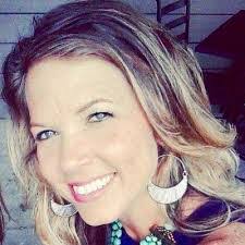 Leslie Poole's Instagram, Twitter & Facebook