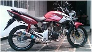 Iseng iseng buka youtube trus nemu yang beginian gan, kata yang empunya modifnya habis 16 jutaan,hmmm cukup seimbang sama hasilnya ya. 6 Konsep Honda Tiger Modif Yang Bisa Jadi Pilihan Moladin