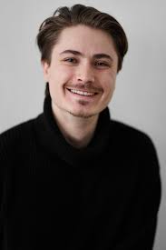 Alexander Noskov, 32, Moscow.Film and Theater talent. Official Website