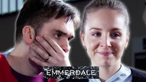 Never underestimate Belle Dingle! 👏 👏 👏