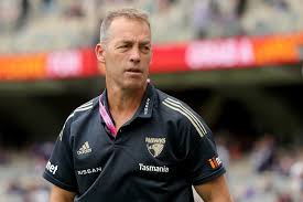 Alastair clarkson will coach out the season at hawthorn, despite a tumultuous day that has seen the club agree to a full payout of his contract. Mick Malthouse Criticises Hawthorn Afl Coaching Succession Plan Involving Alastair Clarkson And Sam Mitchell Abc News