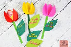 Die form der perlen entsteht durch die länge und die breite der papierdreiecke. Tulpen Aus Papier Kostenlose Bastelanleitung Druckvorlage Shesmile