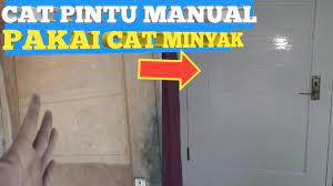 Pintu rumah minimalis pertama ini bermodel klasik, namun masih sangat cocok diterapkan pada bangunan rumah masa kini. Cara Cat Pintu Rumah Minimalis Warna Putih Youtube