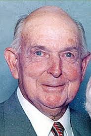 Allie Kirchner's Instagram, Twitter & Facebook