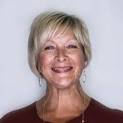 Susan Beaton's Instagram, Twitter & Facebook