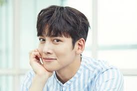 С днем рождения!!!ji chang wook.здоровья и творческого успеха!!! Ji Chang Wook ÙŠØ°ÙƒØ± Ø«Ù„Ø§Ø« Ø£Ø³Ù…Ø§Ø¡ Ù…Ù† Ù…Ø³Ù„Ø³Ù„Ø§ØªÙ‡ ÙŠÙ†Ø¨ØºÙ€ÙŠ Ù„Ù„Ø¬Ù…ÙŠØ¹ Ù…Ø´Ø§Ù‡Ø¯ØªÙ‡Ø§ Kdrama Stars 1