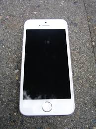 Apple iPhone 5s review: The best gets ...