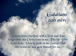 I No Longer Live But Christ Lives In Me God S Love Galatians 2 20 God S Sacrifice And Love Papel De Parede Imagem Christ In Me Faith Sisters In Christ