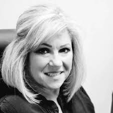 Jessica Bixler's Instagram, Twitter & Facebook