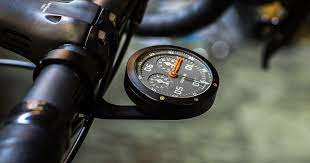 Omata One Beautiful Analog Bike Speedometer Hides 21st Century Guts Http Ift Tt 2ahos6c Bike Accesories Bicycle Speedometer Bicycle Gear