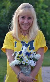 If you spend a long time planting flowers, herbs, and potted vegetables to fill your back and front porch, having a potting bench will make your job easier. Obituary For Donna Jean Gierlach Powell Herrmann Funeral Home