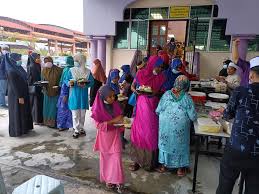 It is the center of hilir perak district and the third largest town of perak state. Dk7xeybom6znem