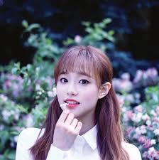 Discover more posts about loona wallpaper. Wallpaper Loona K Pop Chuu 1760x1772 Ripperdcd 1334863 Hd Wallpapers Wallhere