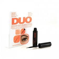 Don on your falsies with duo eyelash glue colour: Duo False Eyelash Glue Dark Latex Free Xobeauty