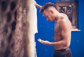 Последние твиты от lewis hamilton (@lewishamilton). Lewis Hamilton Als Neues Testimonial Von Puma Joggen Online