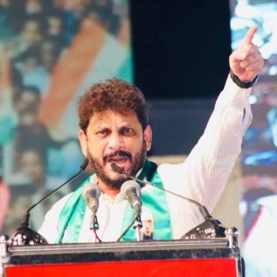 वारिस पठान बोले, 'अगर मस्जिद में जगह नहीं मिली तो सड़क पर पढ़ूंगा नमाज, मुझे गिरफ्तार...'
