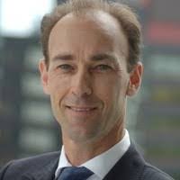 Hugh Currie's Instagram, Twitter & Facebook