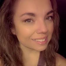 Gloria Mckinney's Instagram, Twitter & Facebook