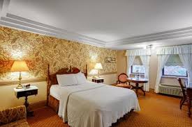 From refined hotel rooms adorned with traditional english touches to premium bath amenities to afternoon tea overlooking the river, our boutique hotel provides guests with an experience like none other in potsdam, ny. The Clarkson Inn In Potsdam Ny 200 Reviews Price From 124 Planet Of Hotels