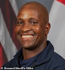 Shocking moment Florida woman dies in fireball explosion after helicopter  crash-landed